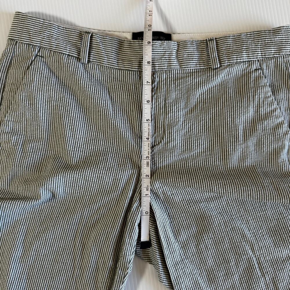 Banana Republic Seersucker Shorts Women's 4 Olive Green White Stripe Tailored - Picture 8 of 15